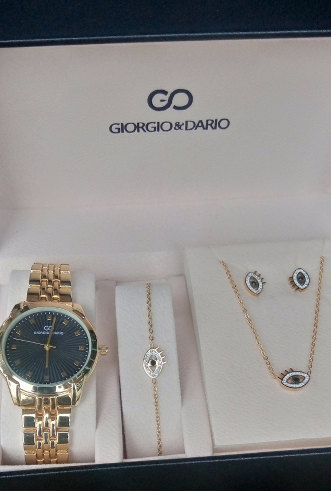 Femme - Coffret Montre et bijoux oeil en or.jpeg